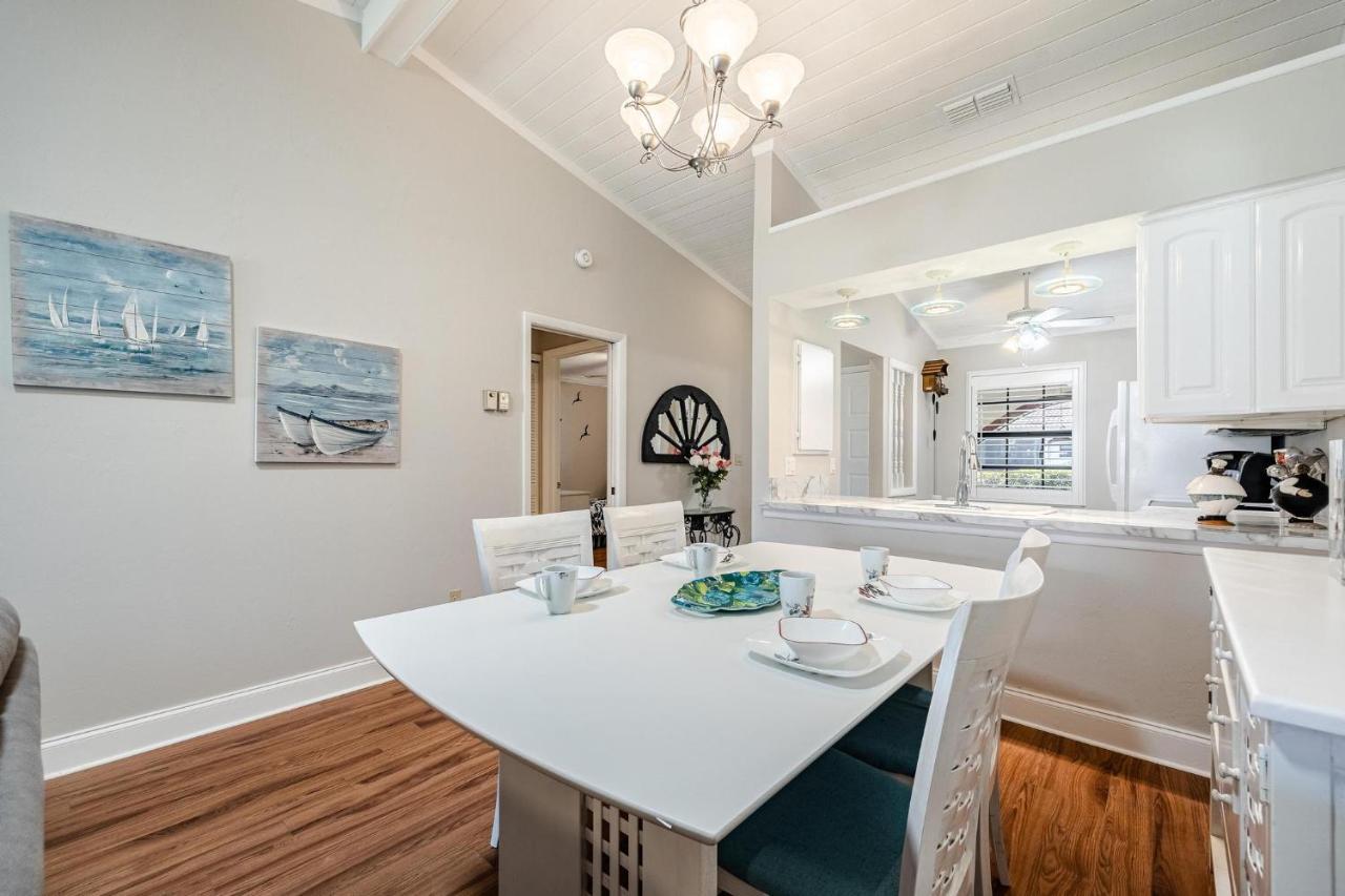 Association, Tennis Courts And Pool, Sleeps 4 - Cinnamon Cove Cozy Condo Форт Майерс Экстерьер фото