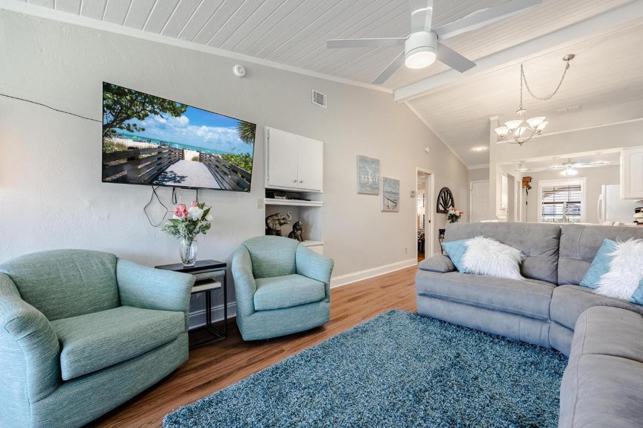 Association, Tennis Courts And Pool, Sleeps 4 - Cinnamon Cove Cozy Condo Форт Майерс Экстерьер фото